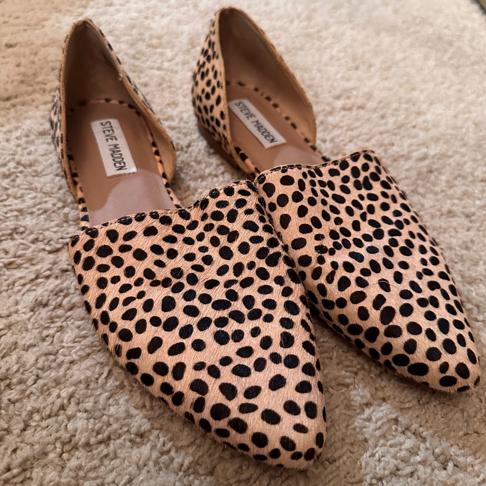 Steve Madden Tortoise Shell Dot Flats